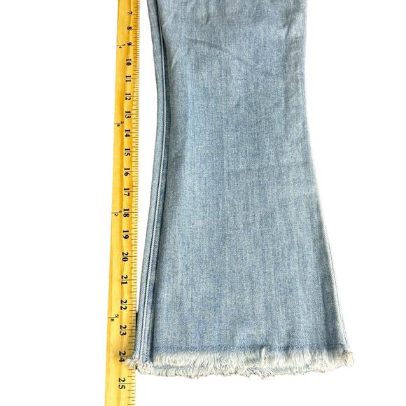 Paige Collete High Rise Flare Jeans Size 29 Light Wash Raw Hem Distressed Denim - Picture 10 of 13